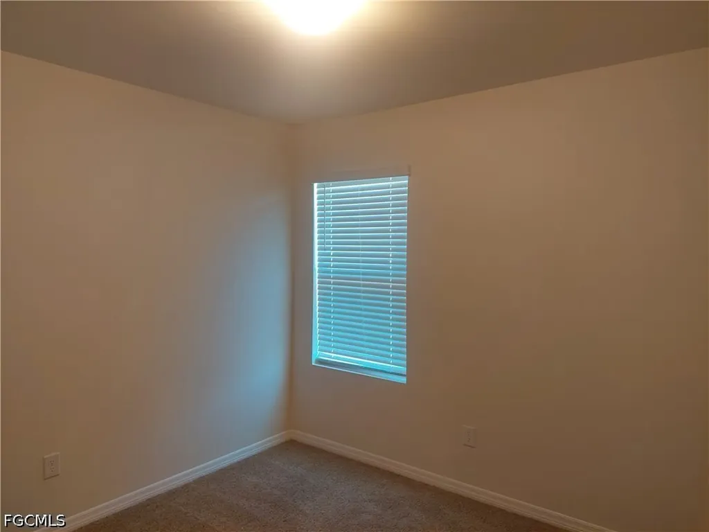 326 SW 24th Place Cape Coral FL 33991