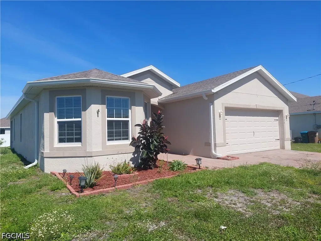 326 SW 24th Place Cape Coral FL 33991