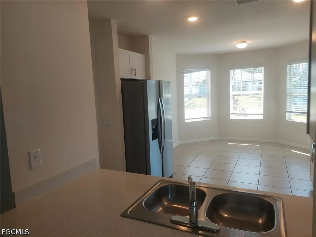 326 SW 24th Place Cape Coral FL 33991