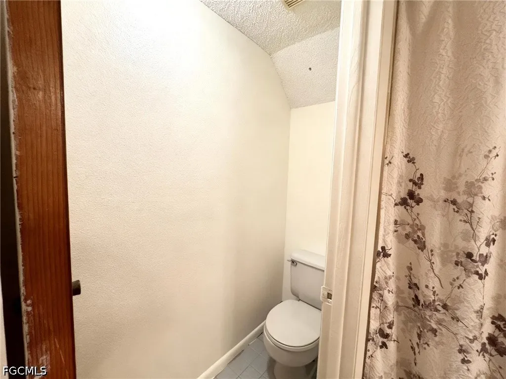 429 SW 44th Street Cape Coral FL 33914
