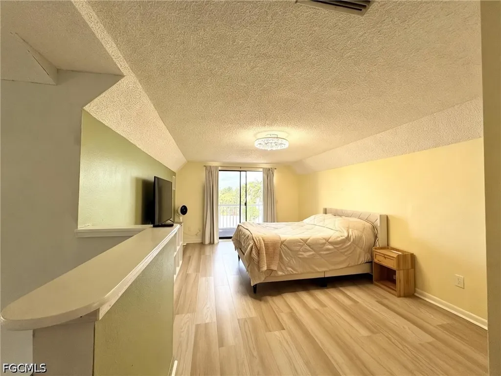 429 SW 44th Street Cape Coral FL 33914