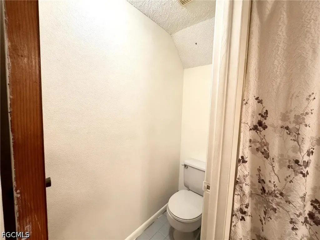 429 SW 44th Street Cape Coral FL 33914