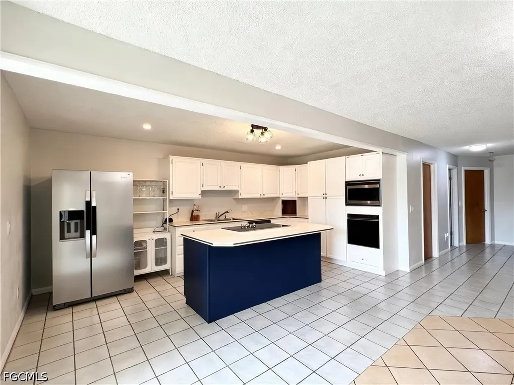429 SW 44th Street Cape Coral FL 33914