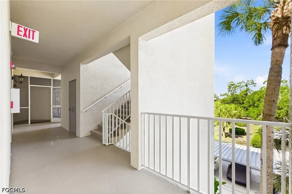 9350 Highland Woods Boulevard Bonita Springs FL 34135
