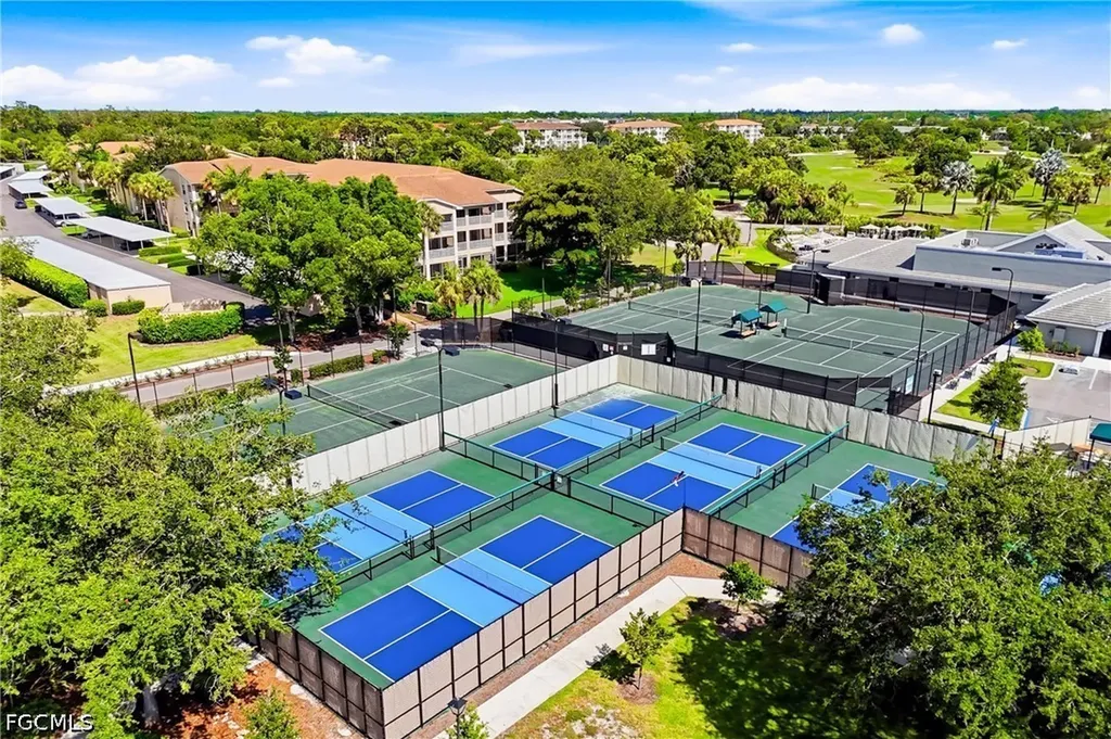 9350 Highland Woods Boulevard Bonita Springs FL 34135