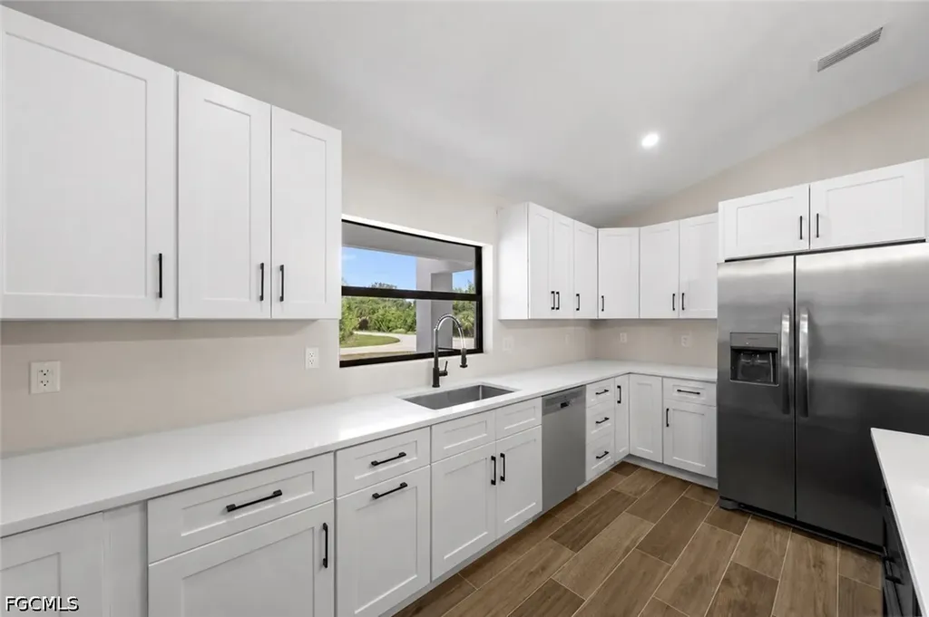 6156 Hughes Avenue Fort Myers FL 33905