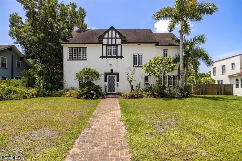 2644 Providence Street Fort Myers FL 33916