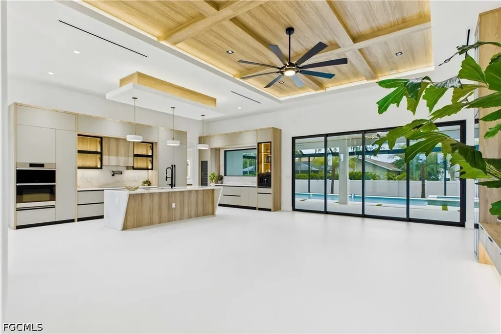 2315 SW 50th Lane Cape Coral FL 33914