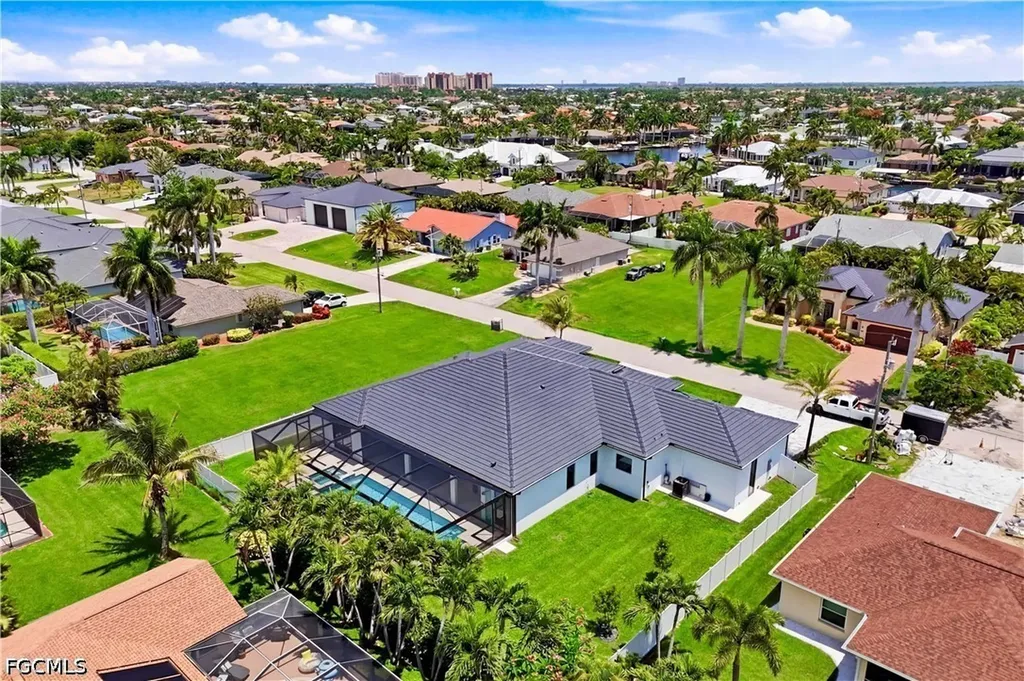 2315 SW 50th Lane Cape Coral FL 33914