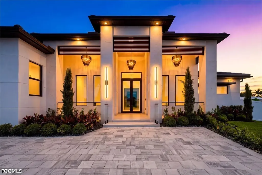 2315 SW 50th Lane Cape Coral FL 33914