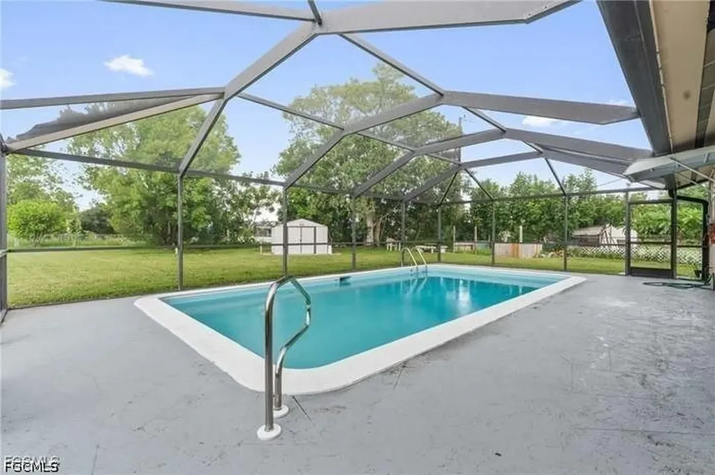 312 Grovewood Avenue S Lehigh Acres FL 33936