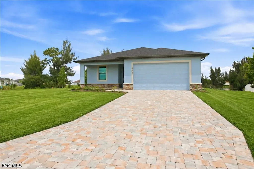 3518 NE 21st Place Cape Coral FL 33909