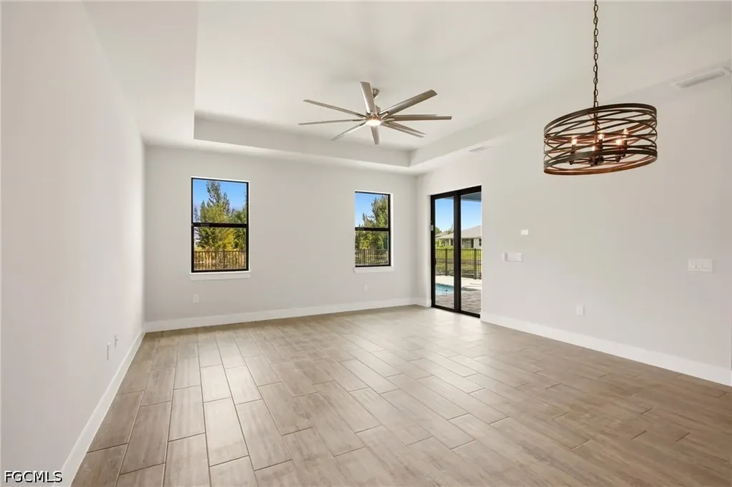 3518 NE 21st Place Cape Coral FL 33909