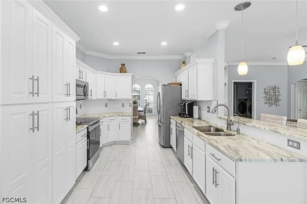 9262 Palm Island Circle North Fort Myers FL 33903