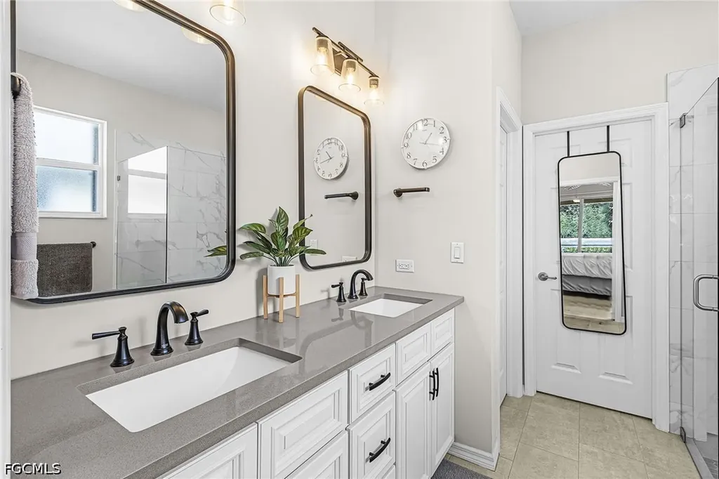 9262 Palm Island Circle North Fort Myers FL 33903