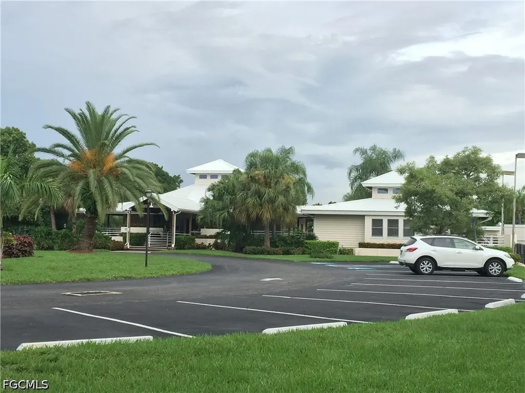 9262 Palm Island Circle North Fort Myers FL 33903