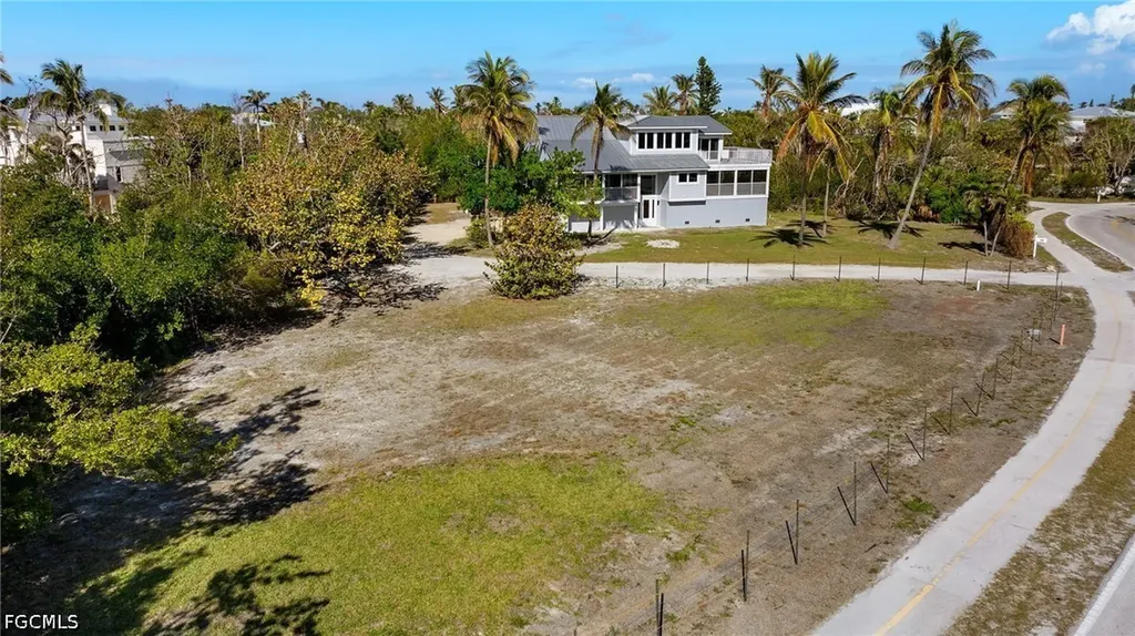 466 E Gulf Drive Sanibel FL 33957