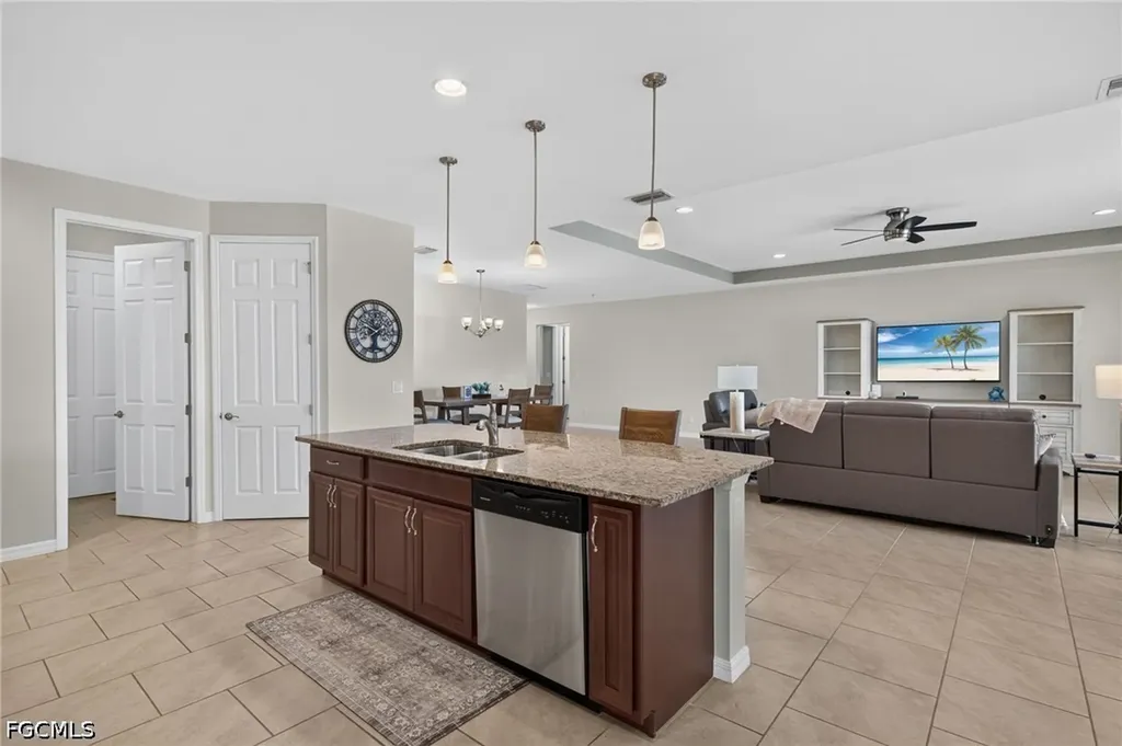 3000 Sunset Pointe Circle Cape Coral FL 33914