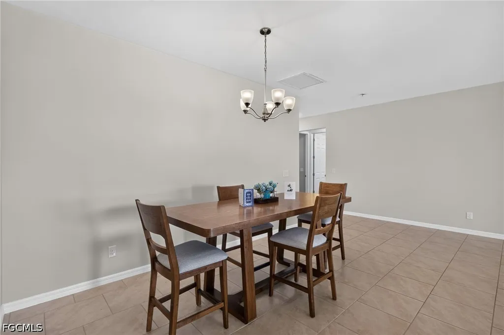 3000 Sunset Pointe Circle Cape Coral FL 33914