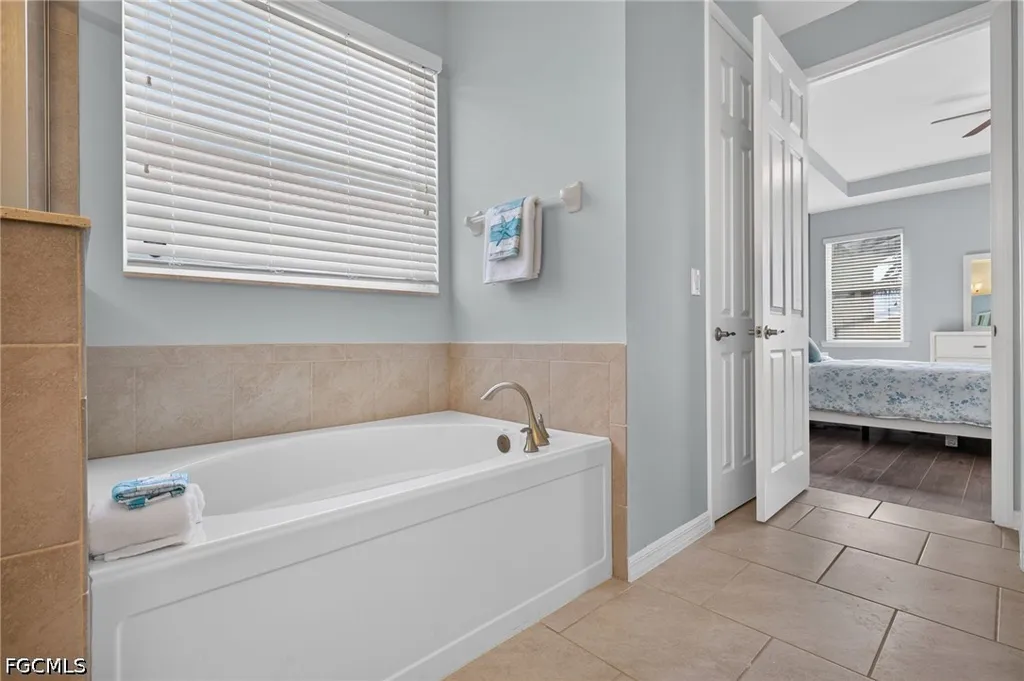 3000 Sunset Pointe Circle Cape Coral FL 33914