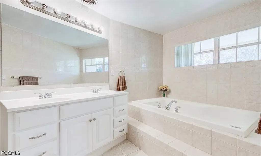 1343 Woodmere Lane Fort Myers FL 33919