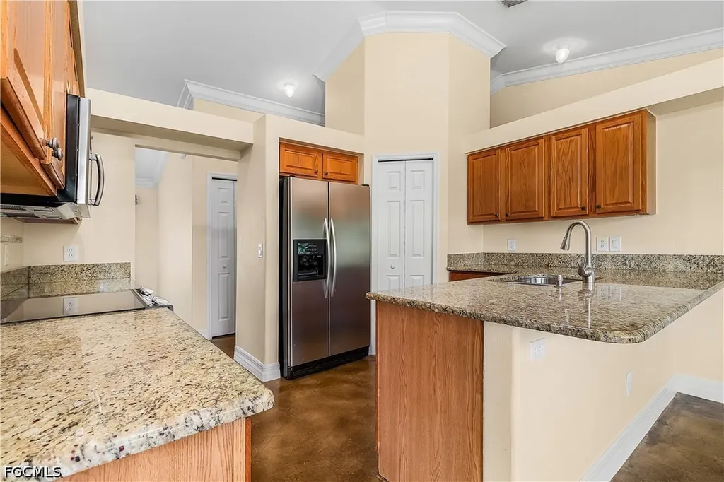 1303 SW 43rd Lane Cape Coral FL 33914
