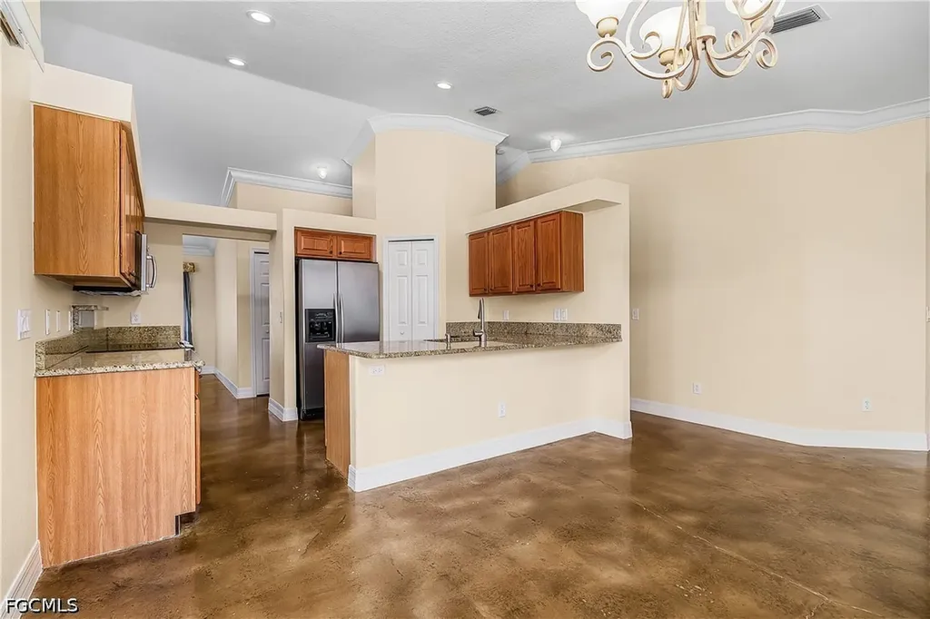 1303 SW 43rd Lane Cape Coral FL 33914