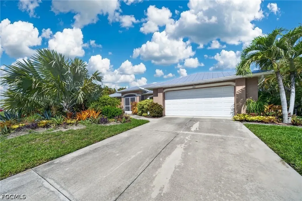 1804 SW 1st Avenue Cape Coral FL 33991