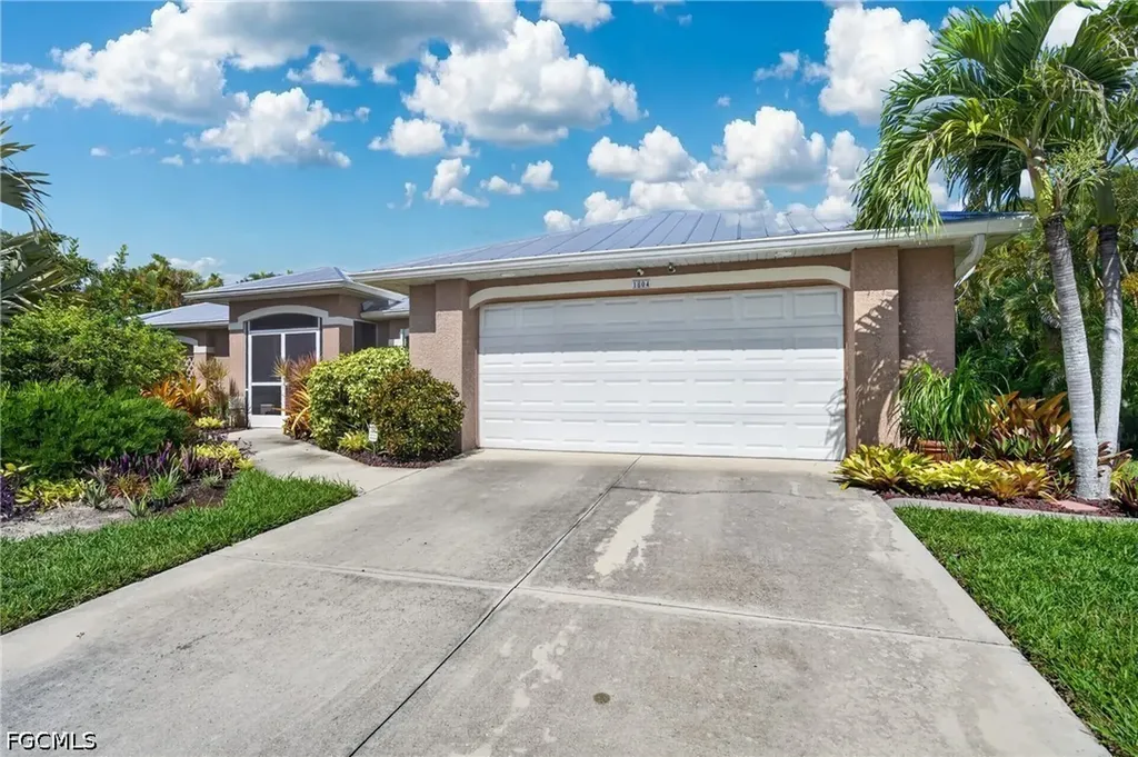1804 SW 1st Avenue Cape Coral FL 33991