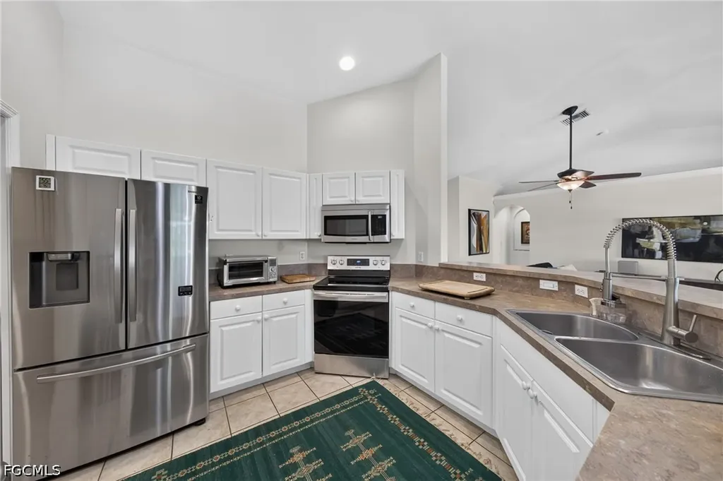 1804 SW 1st Avenue Cape Coral FL 33991