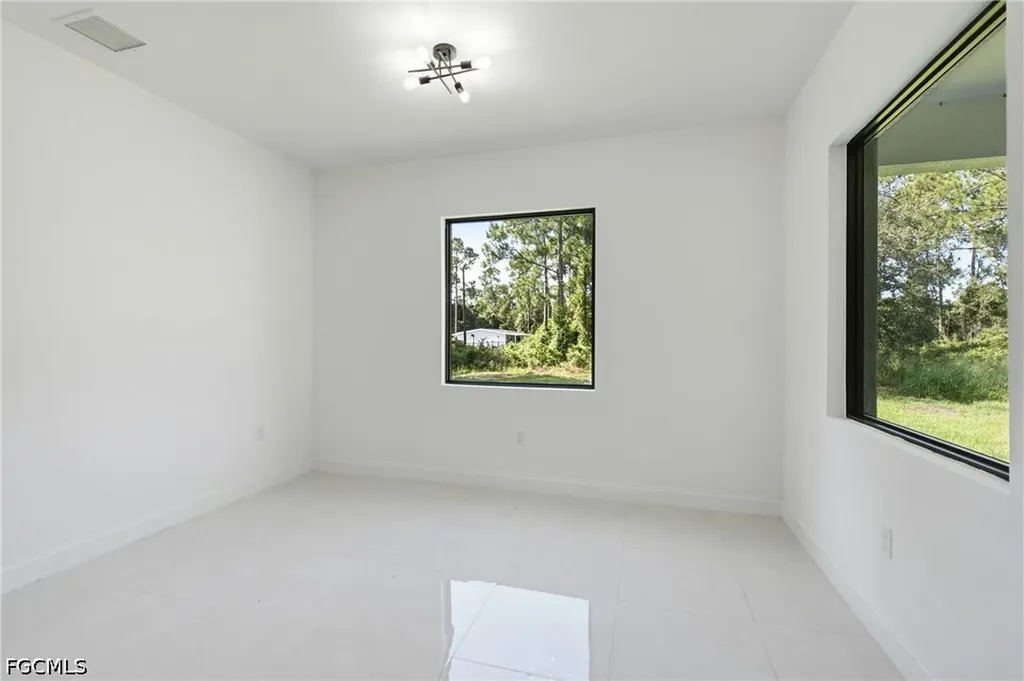 1002 E 5th Street Lehigh Acres FL 33972