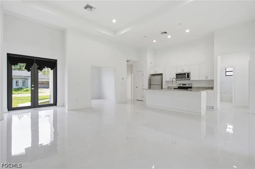 1002 E 5th Street Lehigh Acres FL 33972