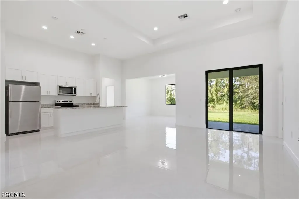 1002 E 5th Street Lehigh Acres FL 33972