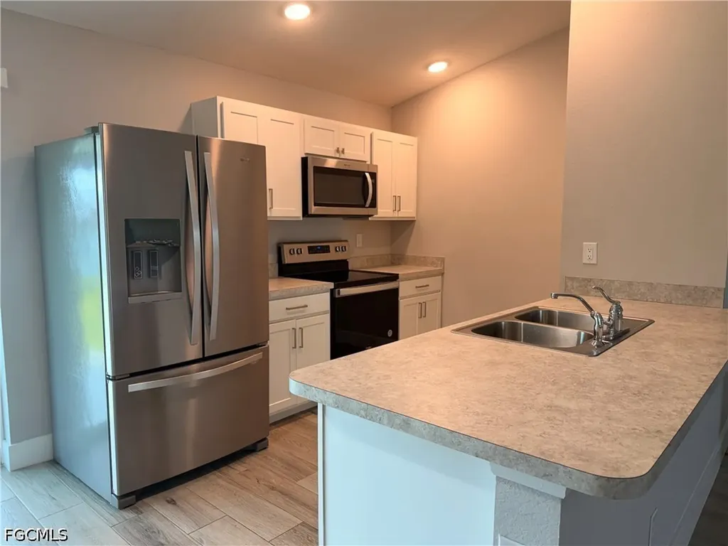 3214 NE 14th Place Cape Coral FL 33909