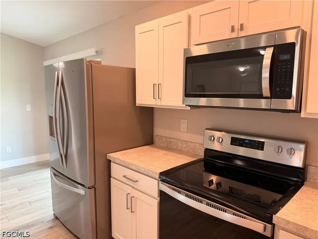 3214 NE 14th Place Cape Coral FL 33909