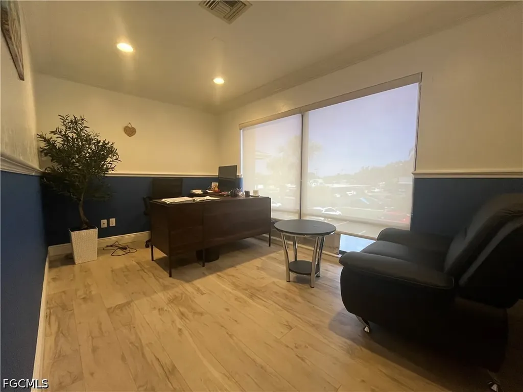 923 Del Prado Boulevard S Cape Coral FL 33990