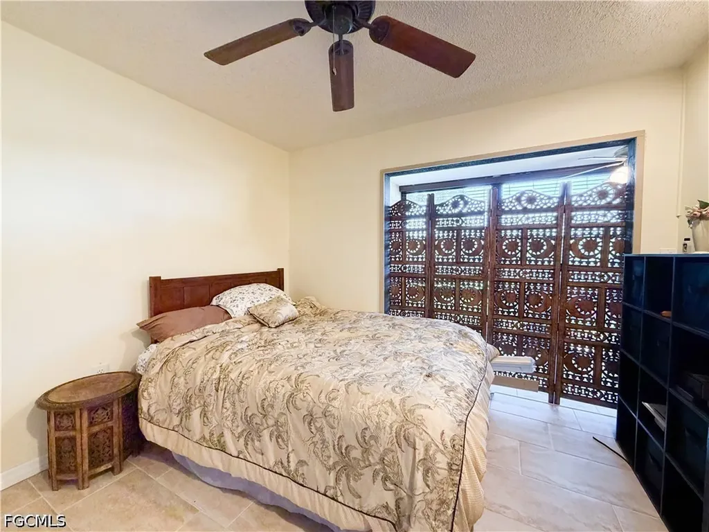 5713 Foxlake Drive North Fort Myers FL 33917