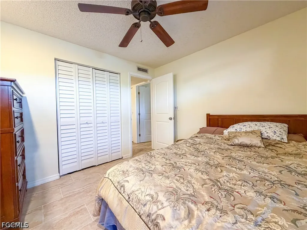 5713 Foxlake Drive North Fort Myers FL 33917