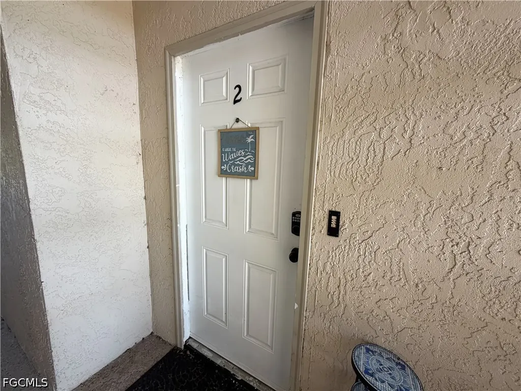 5713 Foxlake Drive North Fort Myers FL 33917