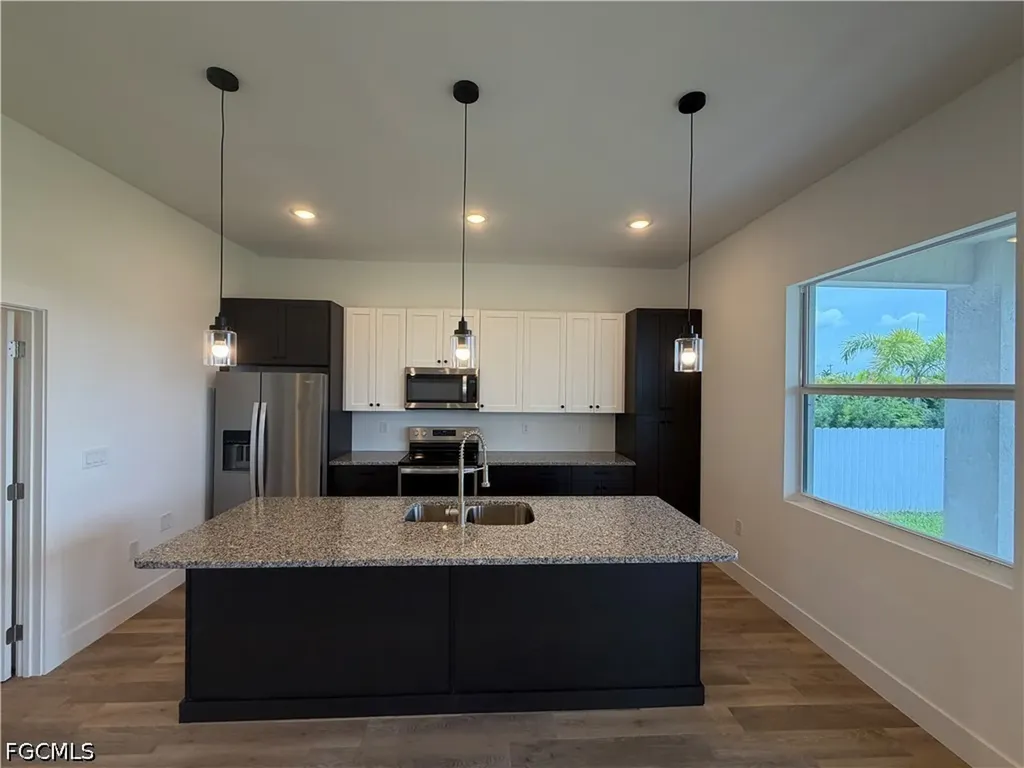 336 SW 31st Place Cape Coral FL 33991