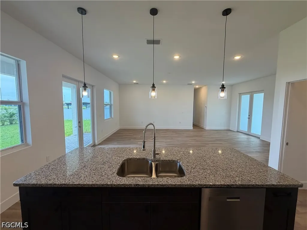 336 SW 31st Place Cape Coral FL 33991