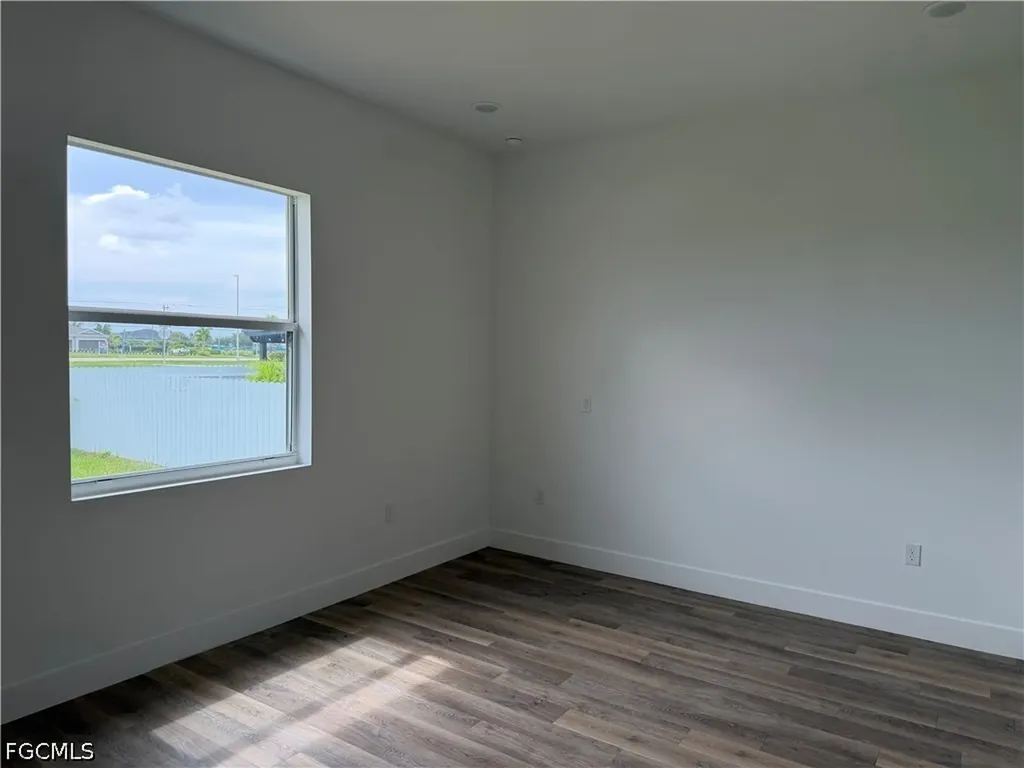 336 SW 31st Place Cape Coral FL 33991