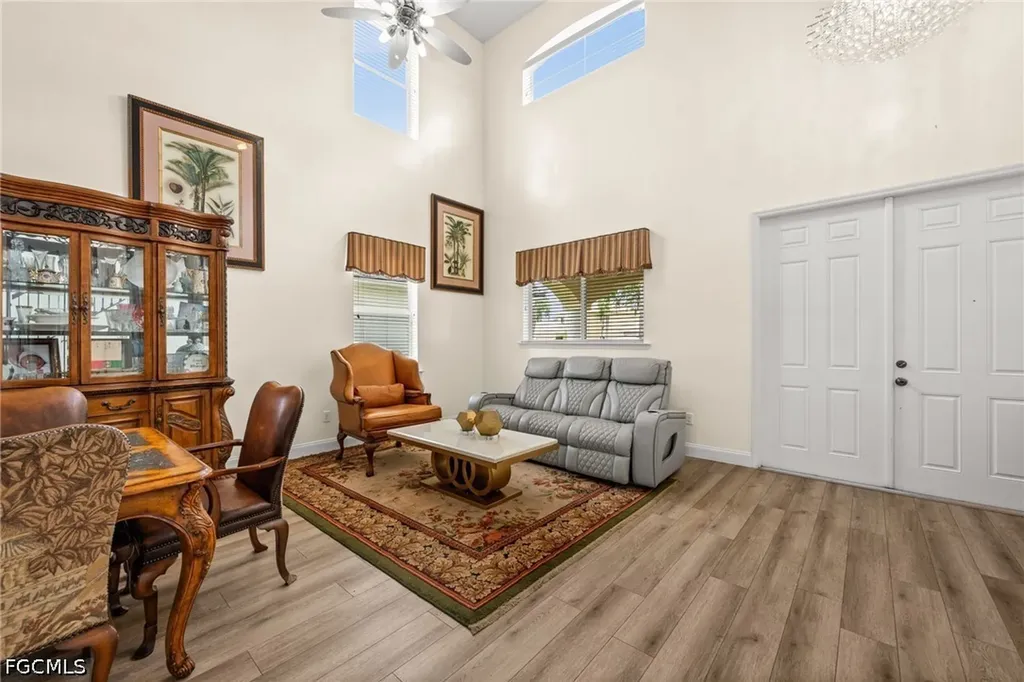 1541 Birdie Drive Naples FL 34120