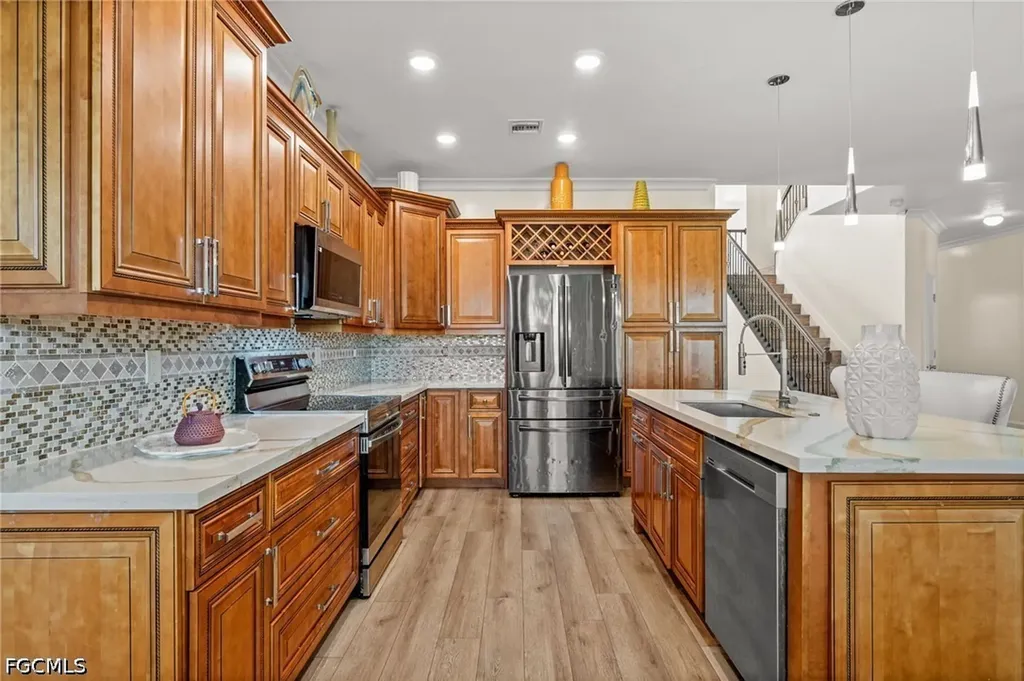 1541 Birdie Drive Naples FL 34120
