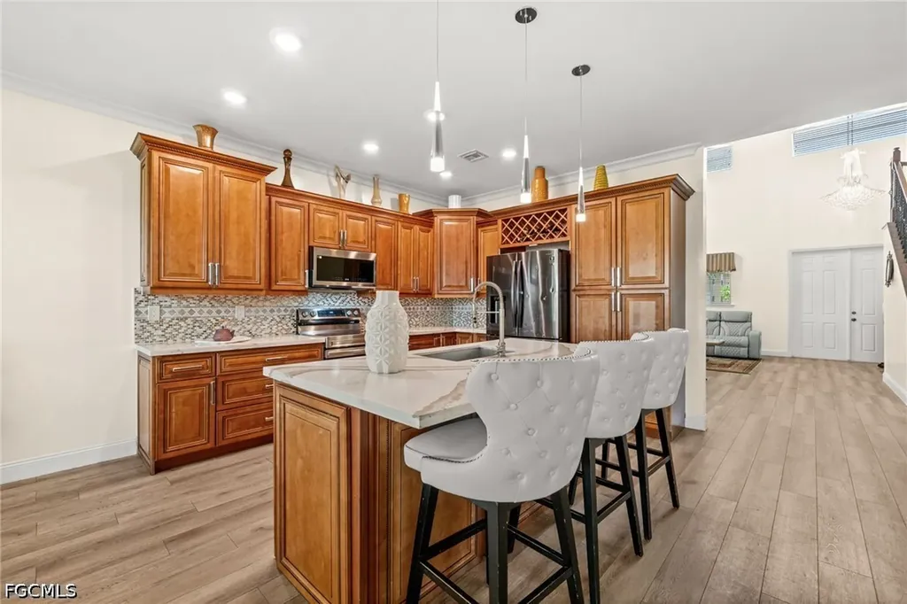 1541 Birdie Drive Naples FL 34120