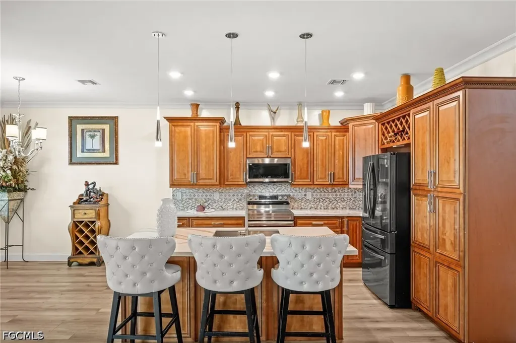 1541 Birdie Drive Naples FL 34120