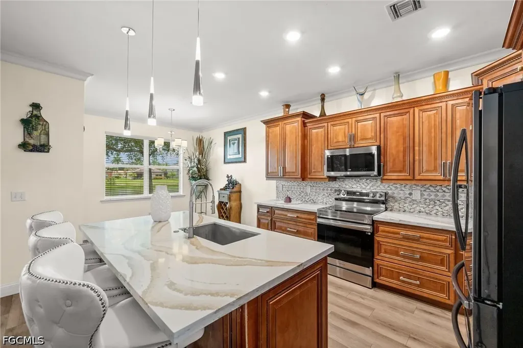 1541 Birdie Drive Naples FL 34120