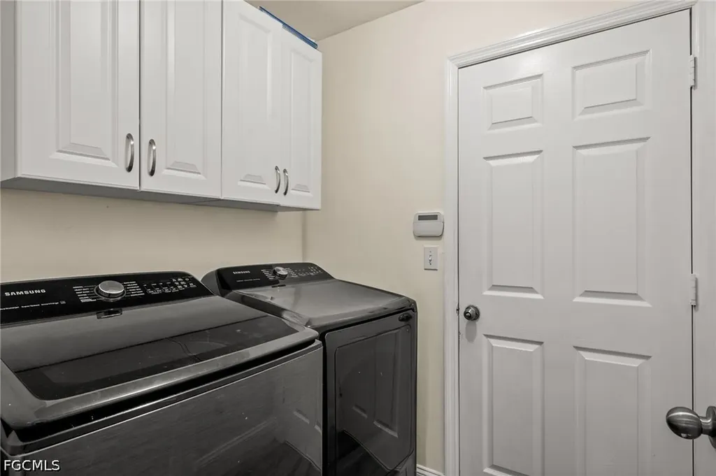 1541 Birdie Drive Naples FL 34120