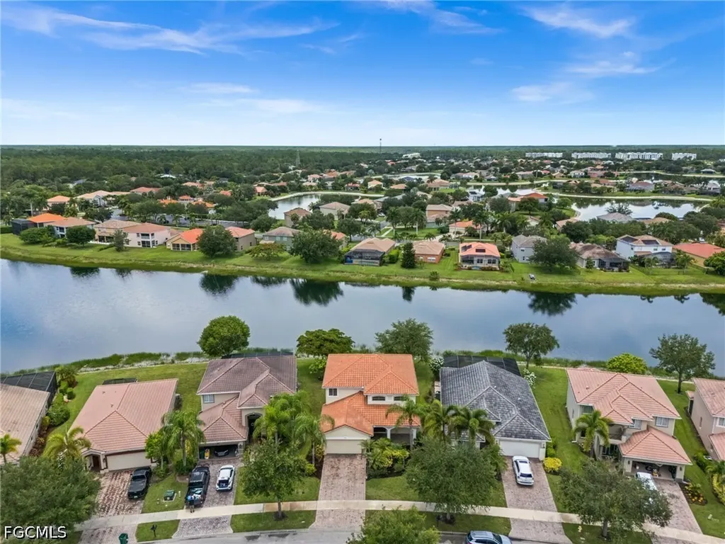 1541 Birdie Drive Naples FL 34120