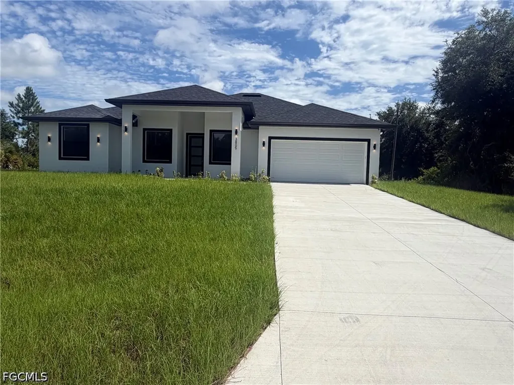 3805 E 8th Street Lehigh Acres FL 33972